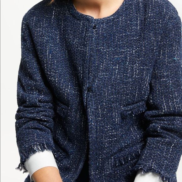 Max Mara
Blue Weekend Amalfi Jacket Navy Fringe Blazer - Picture 2 of 4